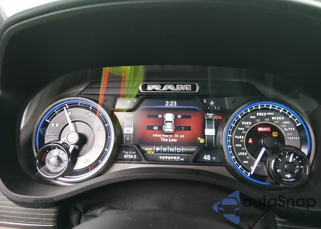 1C6SRFHM4MN704730: 44241533