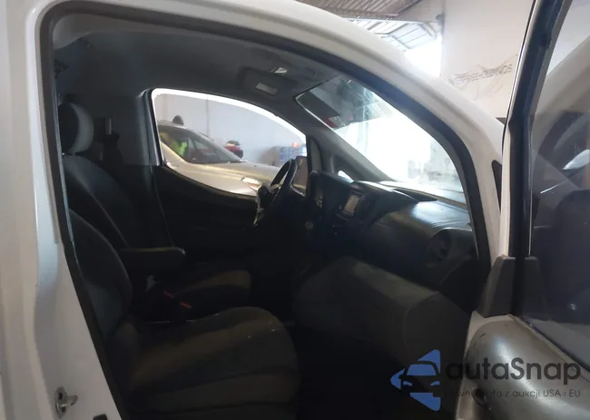 3N6CM0KN1JK701079: 44241543