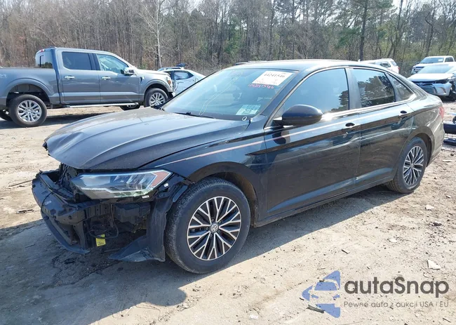 3VWC57B02MM005500: 44241546