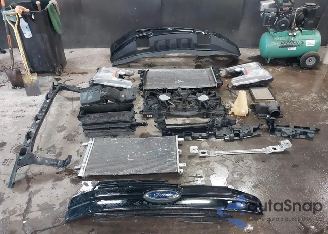 1FTFW1EG4JKD28063: 44241584