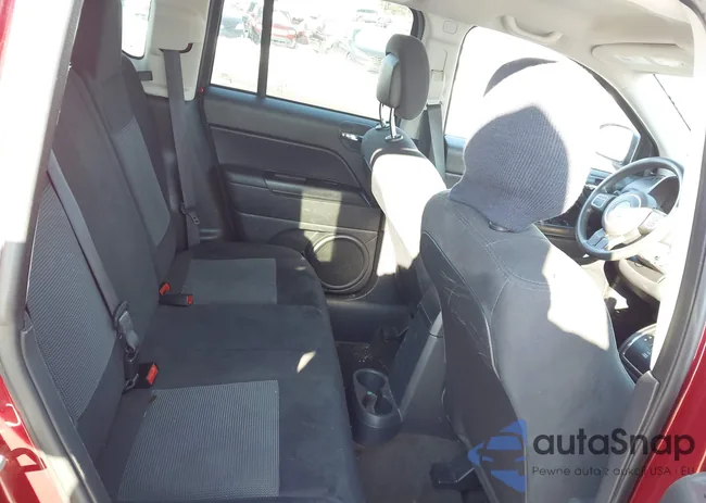 1C4NJDBB7GD686405: 44241628