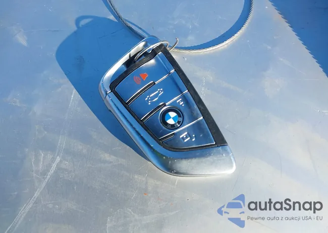 5UXKR2C55J0X10562: 44241735