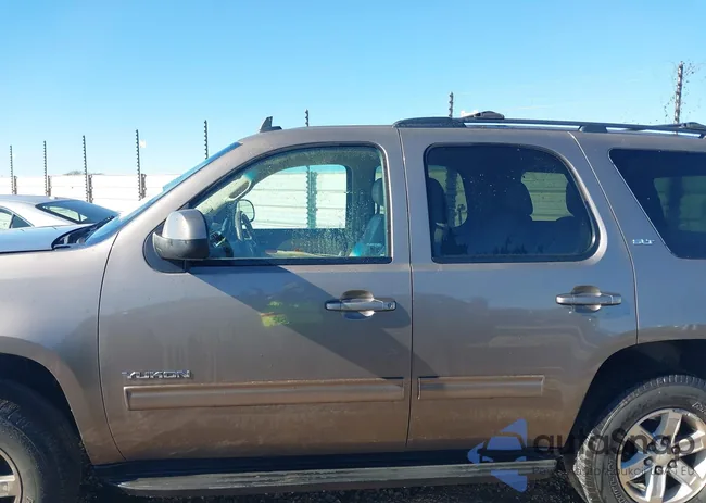 1GKS1CE00DR212788: 44241753