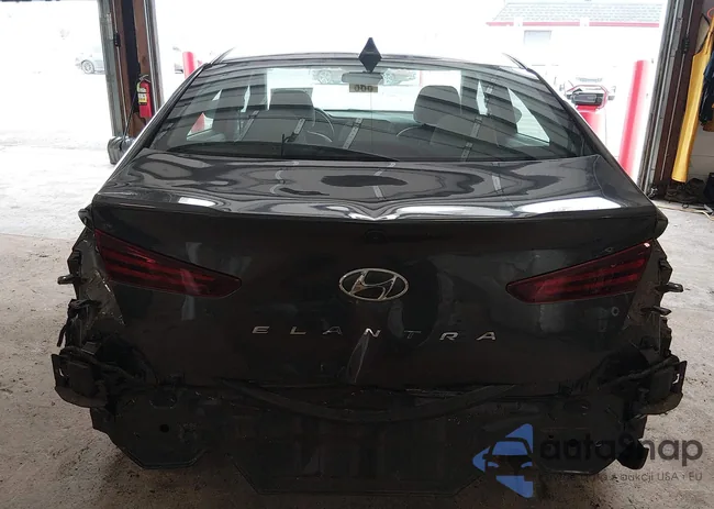 5NPD84LFXLH589308: 44241757