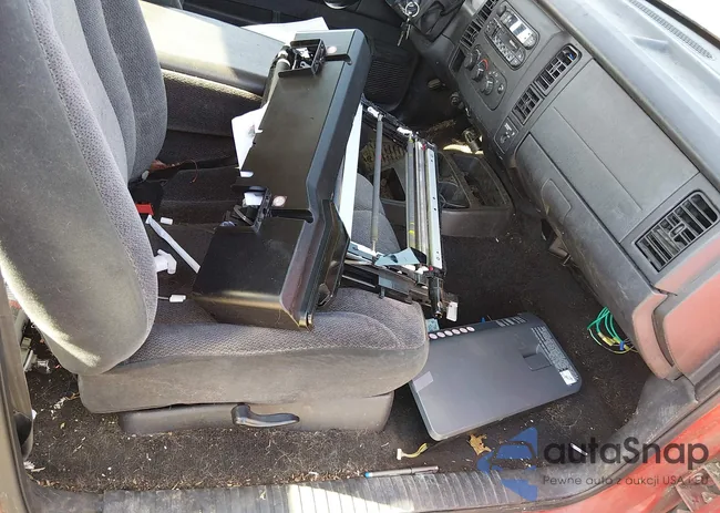 1B7GL22X81S131808: 44241832