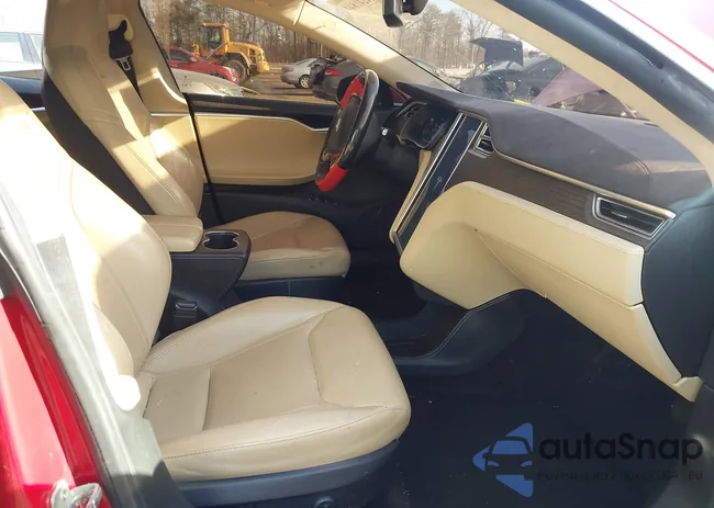 5YJSA1H25FFP78287: 44241844