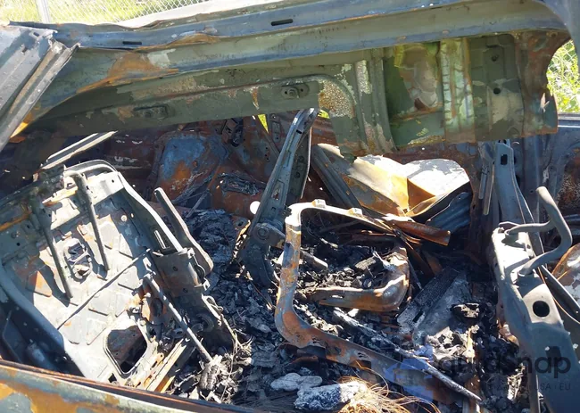 KM8R7DGE3PU519571: 44240971