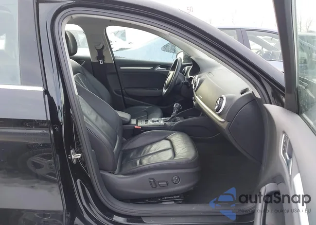 WAUEFGFFXF1069433: 44240973