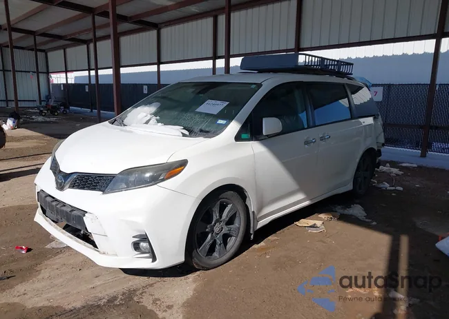 5TDXZ3DC8JS914733: 44240977