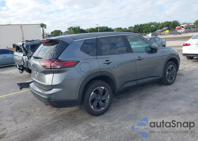 5N1BT3BA8TC682261: 44240978