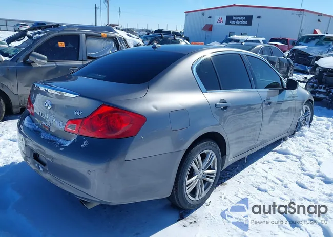 JN1CV6AP7CM936016: 44240987