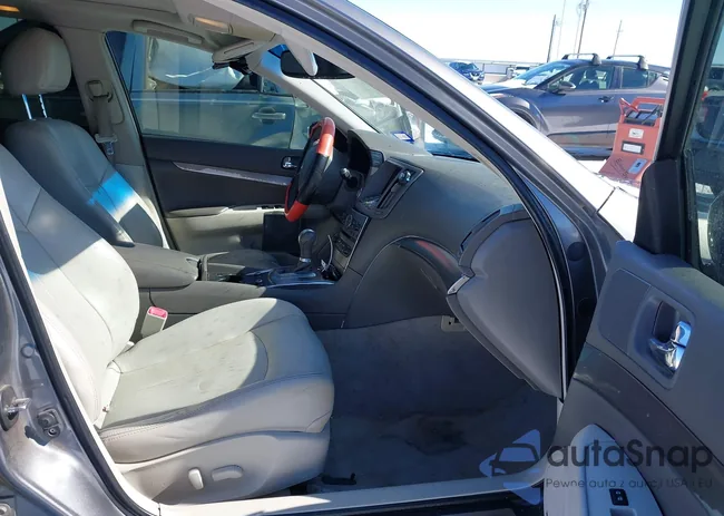 JN1CV6AP7CM936016: 44240987