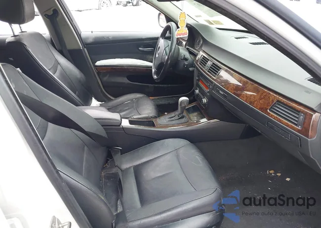 WBAPK5C57AA650207: 44241067