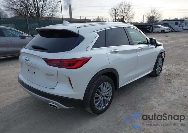 3PCAJ5BB8RF108569: 44241116