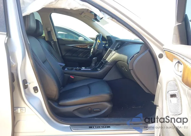 JN1EV7AP8KM518741: 44242270