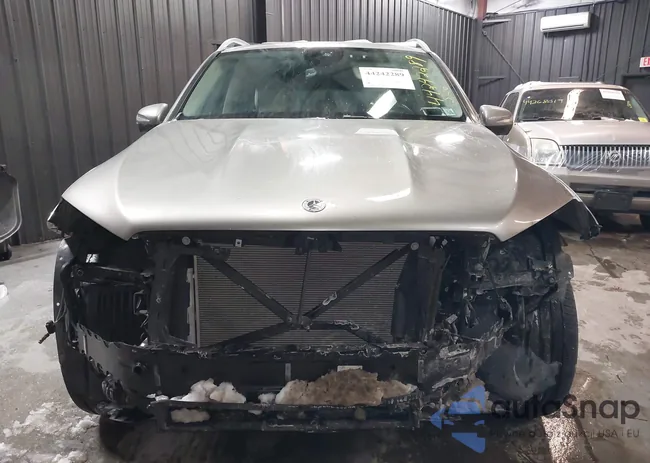 4JGFB4KB0NA829822: 44242289