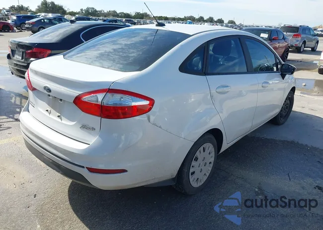 3FADP4AJ6JM117162: 44242422