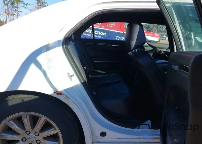 2C3CCAET8DH541400: 44242507