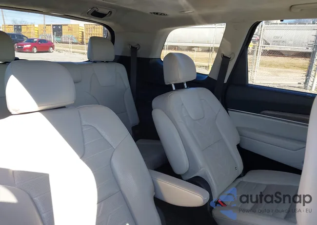 5XYP5DHC1LG050104: 44242551