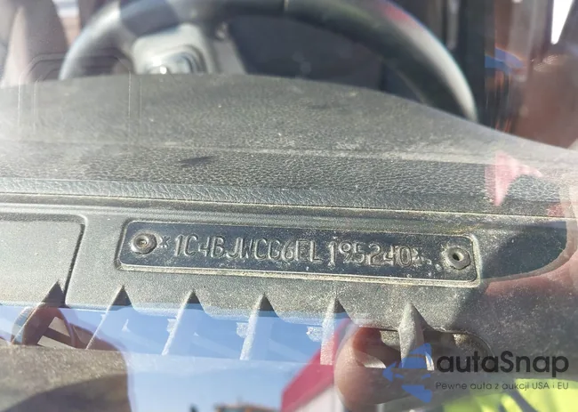 1C4BJWCG6EL195240: 44242561