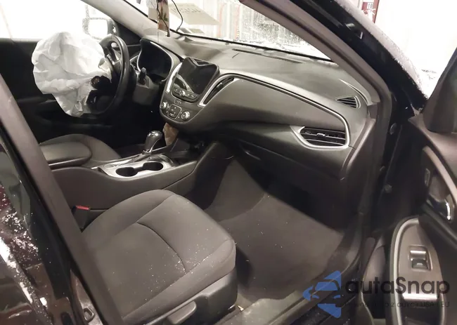 1G1ZG5STXLF084099: 44242571