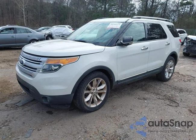 1FMHK7D81CGA26054: 44242572