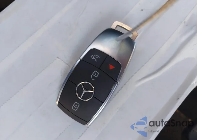 W1N4M4HB6PW278775: 44242575