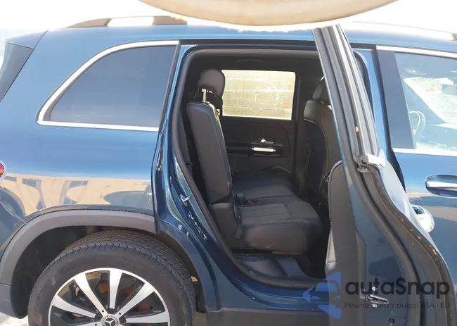 W1N4M4HB6PW278775: 44242575