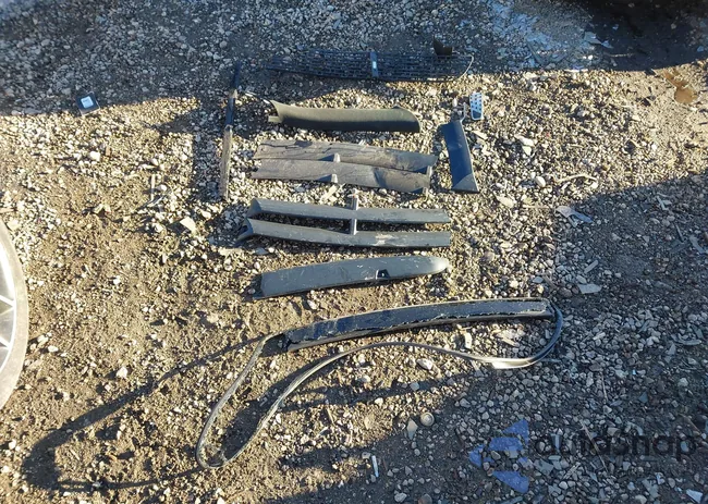 2C3CDZFJ7JH327910: 44242582