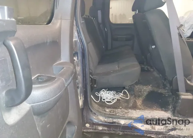 1GCSKREA9AZ109269: 44242584