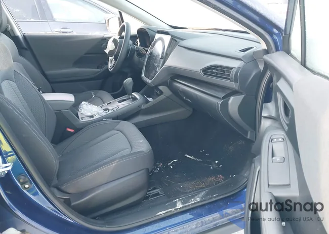 JF2GUADC1R8885127: 44242587