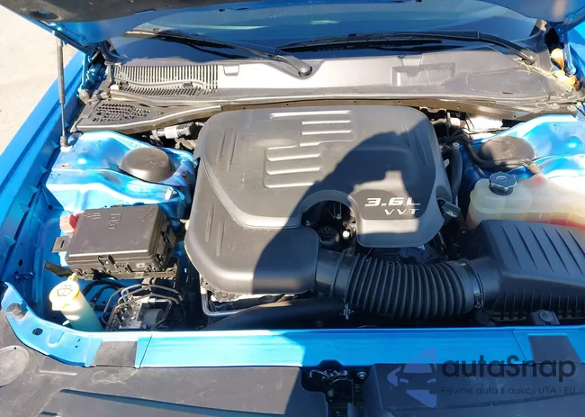 2C3CDZAG1PH563070: 44242635