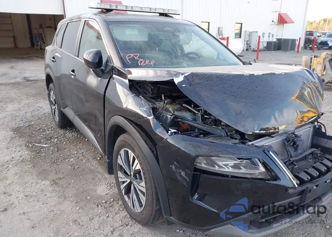 JN8BT3BA4PW423506: 44242677