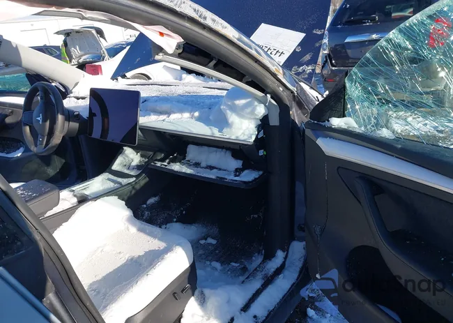 7SAYGDEE1PF826977: 44242686