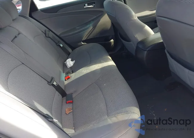 5NPEB4AC6BH206431: 44242746