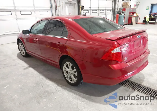 3FAHP0HA2CR248174: 44242812