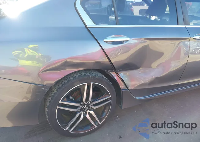 1HGCR2F52GA164731: 44242834