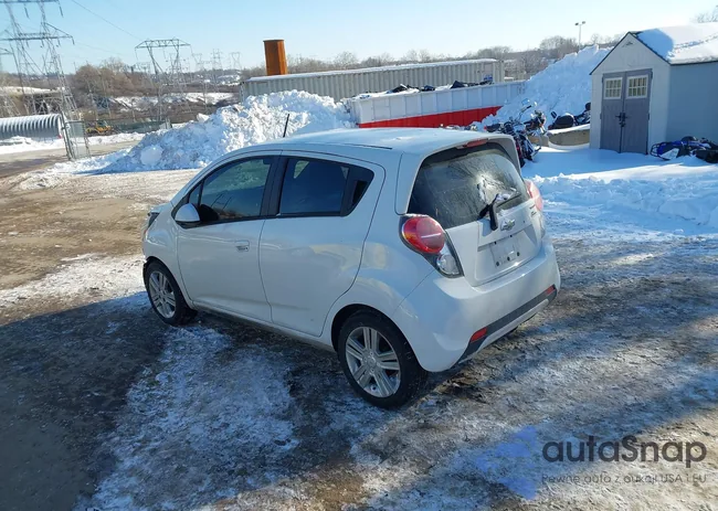 KL8CD6S90EC448995: 44241903