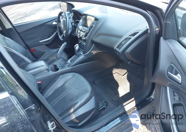 1FADP3J23EL166345: 44241920