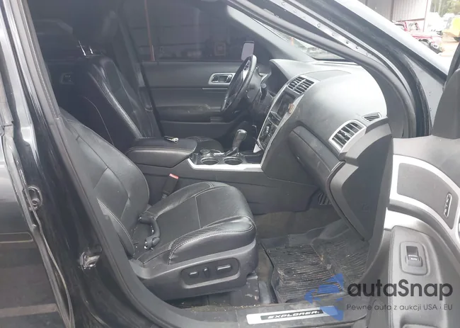 1FM5K8GT4EGA49095: 44241945