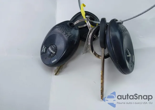 KM8SC13EX4U737133: 44241963