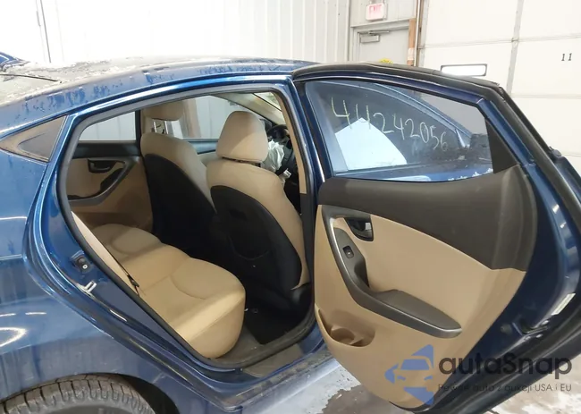 KMHDH4AE6DU617943: 44242056