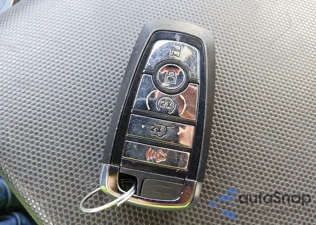 5LM5J7XC0LGL08883: 44242238