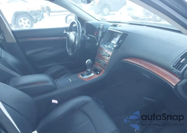 JNKBV61F58M250417: 44243290