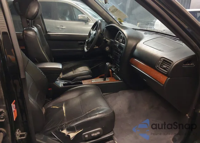 JN8DR09Y93W811706: 44243305