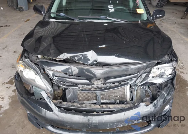 2T1BU4EE2BC738044: 44243336