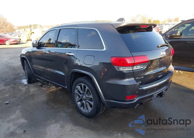 1C4RJFCG0JC356576: 44243389