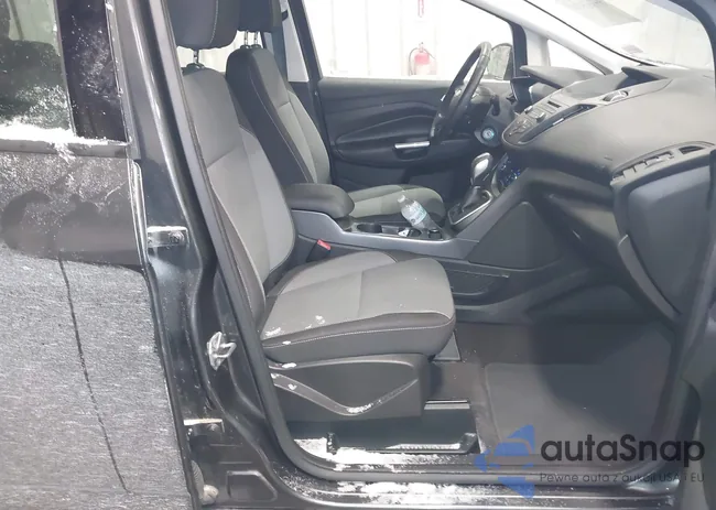 1FADP5AU8HL114713: 44243411