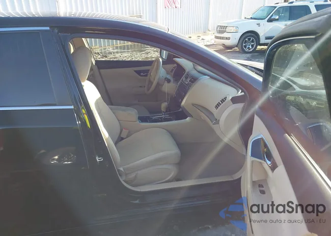 1N4AL3APXEC123521: 44243437