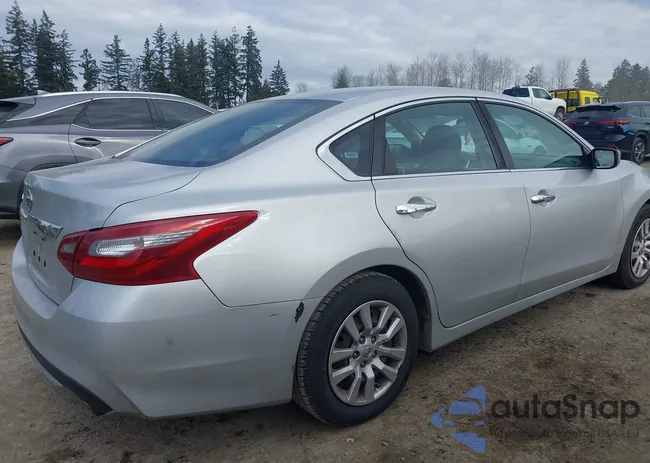 1N4AL3APXJC157646: 44243520